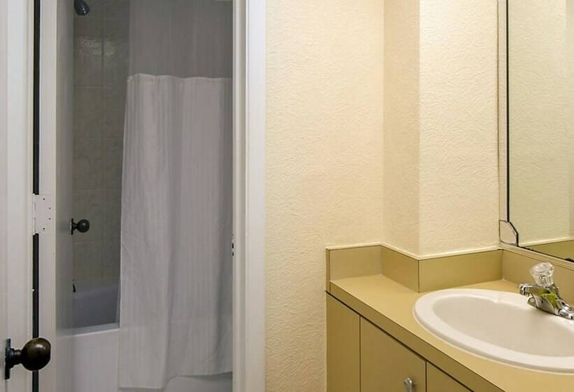 إستوديو قياسى, Resort Sixty Six