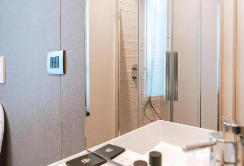 スタンダードシングルルーム, Bbcube