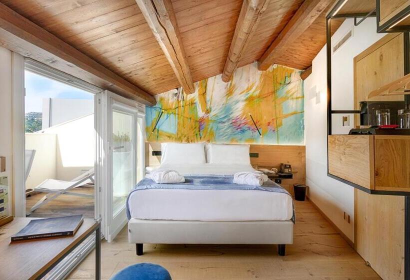 标准间带阳台, Dimora Bonafede Ibla Design Rooms