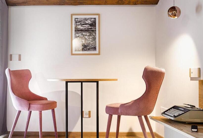 带按摩浴盆的套房, Dimora Bonafede Ibla Design Rooms