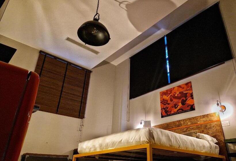 キングサイズベッドのデラックスルーム, Garage47 Storica Officina Meccanica Loft B&b In Pienza