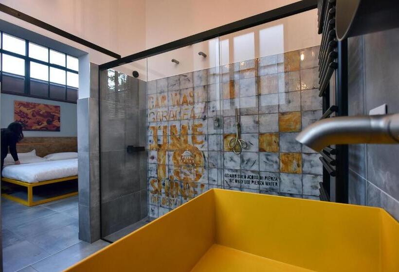 キングサイズベッドのデラックスルーム, Garage47 Storica Officina Meccanica Loft B&b In Pienza
