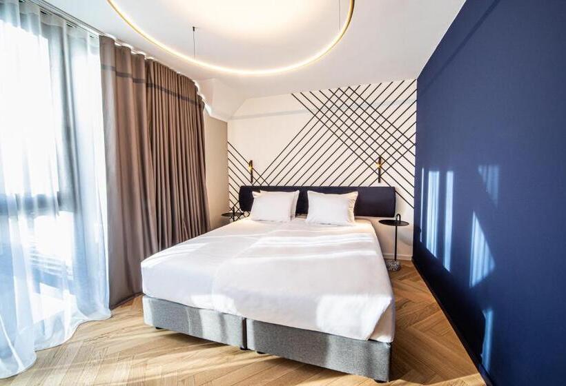 اتاق استاندارد, čad