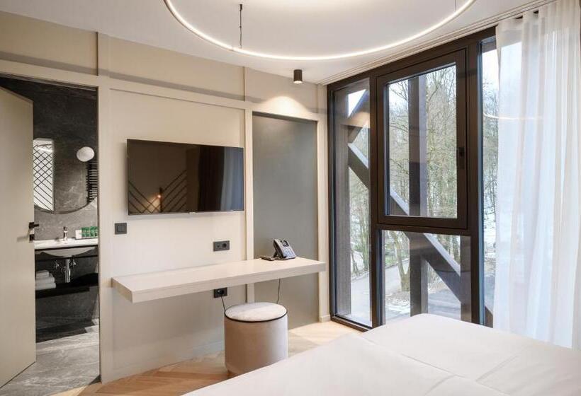 اتاق استاندارد, čad