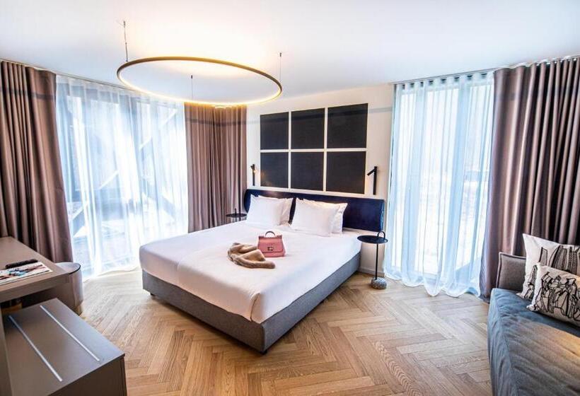 اتاق لوکس, čad