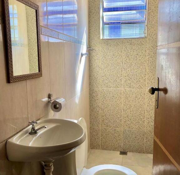 이코노미 룸, Pousada Estação Dos Devotos