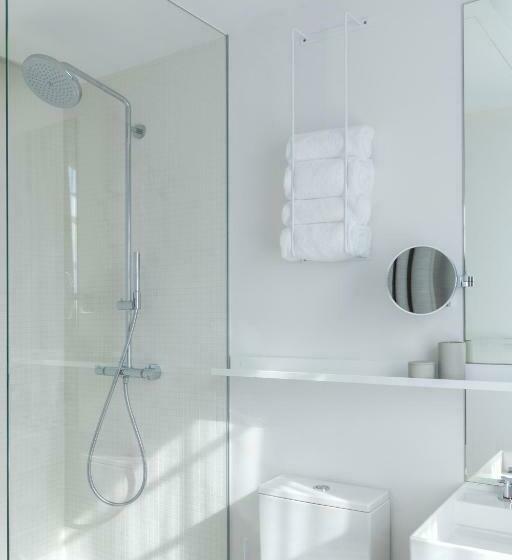 اتاق سوپریور, Wilmina