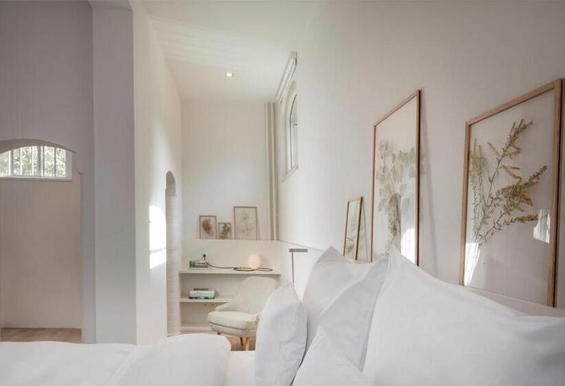 اتاق لوکس, Wilmina