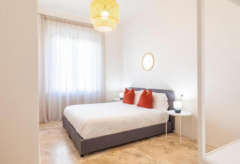 Номер Стандарт, L Acqua E La Pietra