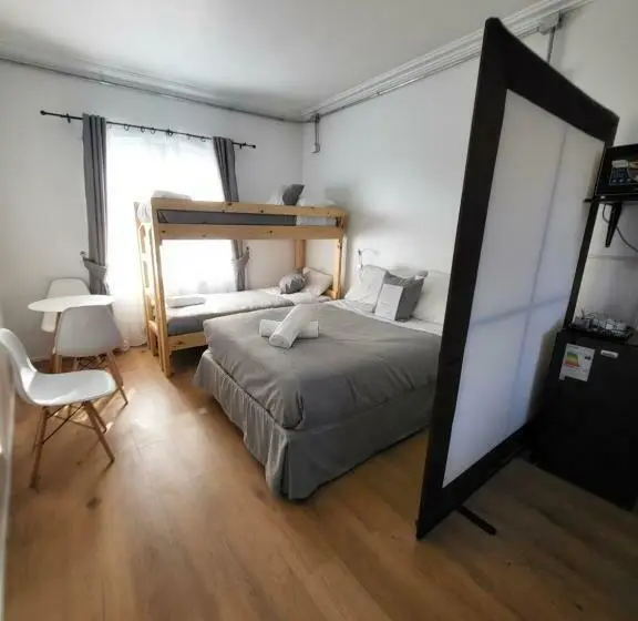 Perhehuone, Apart Hotel De Hostal Concepción