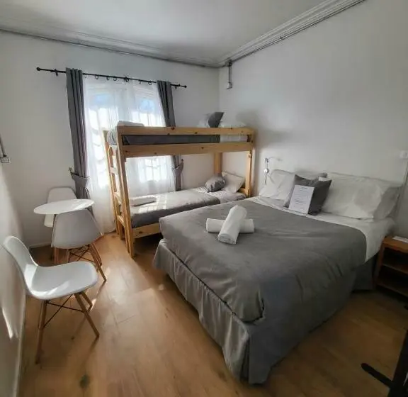 Perhehuone, Apart Hotel De Hostal Concepción