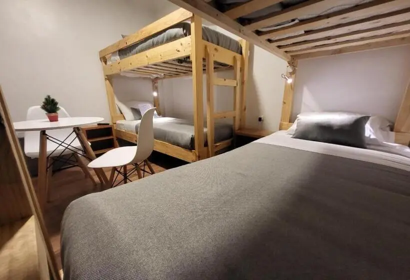Standard Kolmen Hengen Huone, Apart Hotel De Hostal Concepción