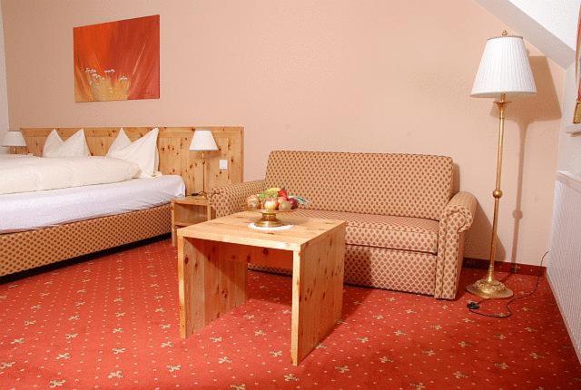 غرفة سوبيريور, Der Winzerhof