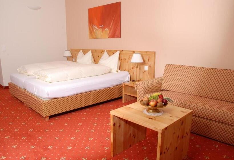 غرفة سوبيريور, Der Winzerhof