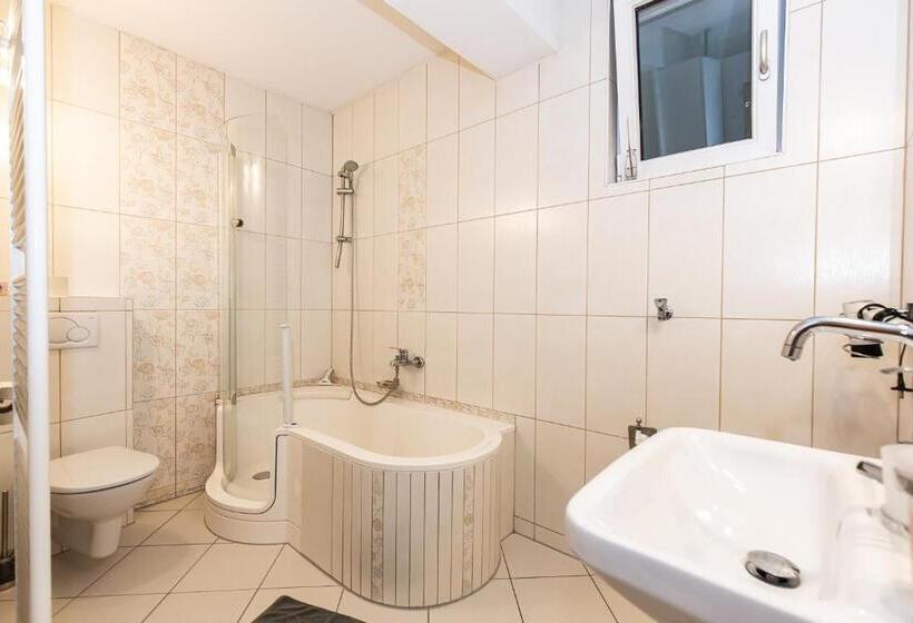 إستوديو قياسى, Der Winzerhof