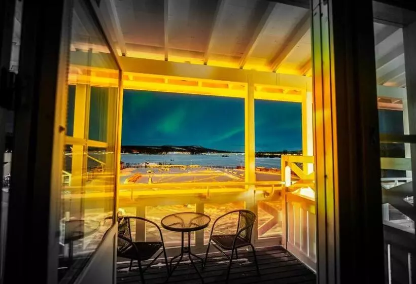 バルコニー付きスタンダードルーム, Grand Arctic Resort