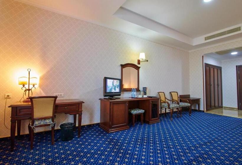 اتاق استاندارد, Grand Hotel Victory