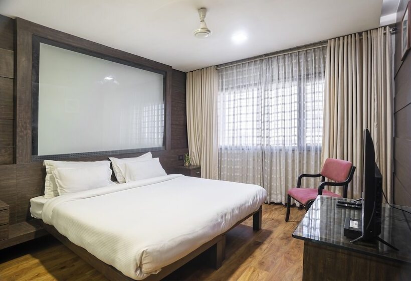 Номер Deluxe, Infiniti Hotel & Spa
