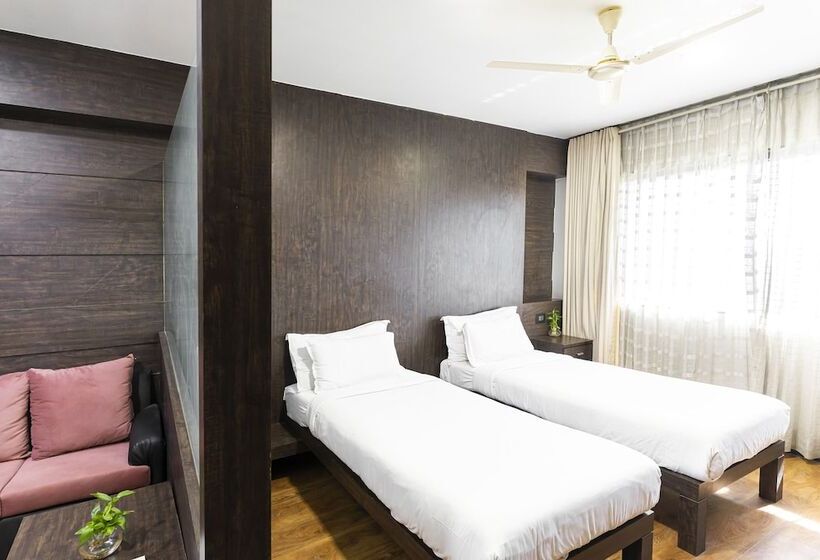 デラックスルーム, Infiniti Hotel & Spa