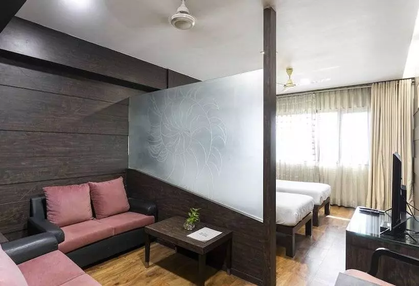 デラックスルーム, Infiniti Hotel & Spa