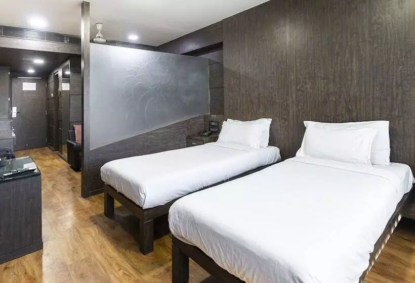デラックスルーム, Infiniti Hotel & Spa