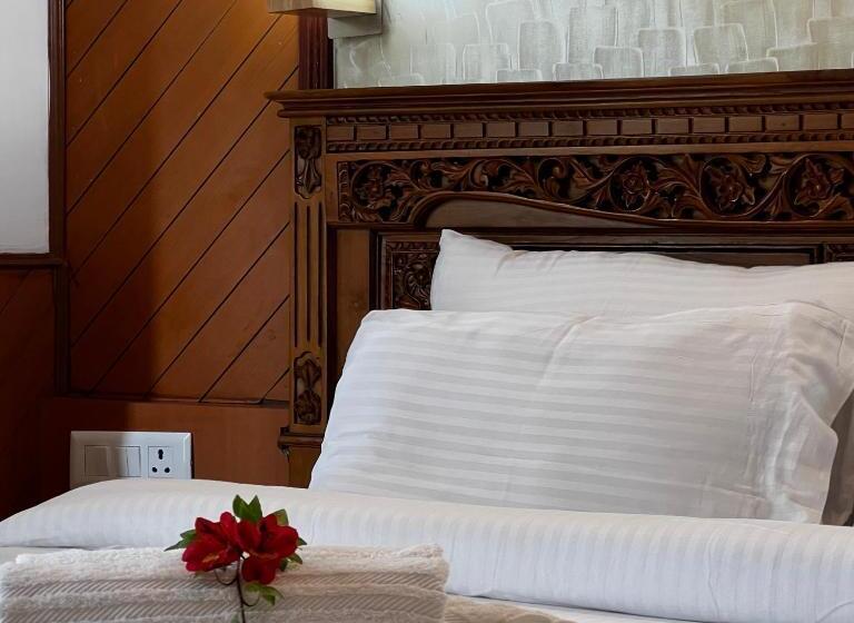 Suite King Size Seng, Jc Residency