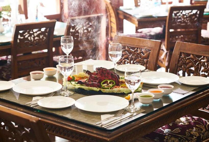 Suite King Size Seng, Jc Residency