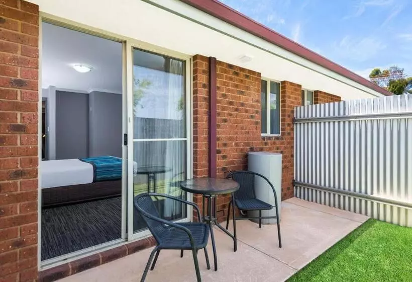 一ベッドルームエクゼクティブアパートメント, Quest Yelverton Kalgoorlie