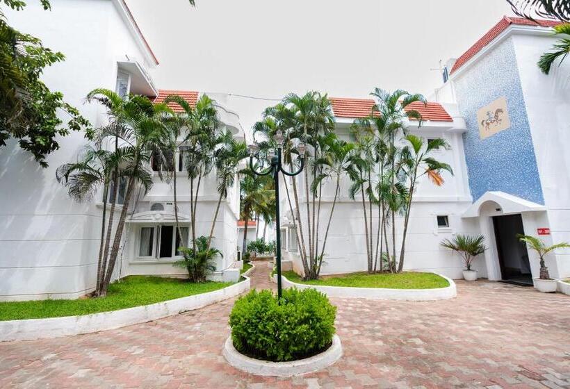 Номер Стандарт, Shelter Beach Resort