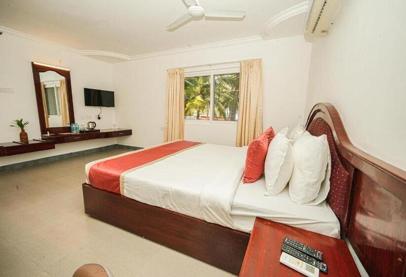 标准间, Shelter Beach Resort