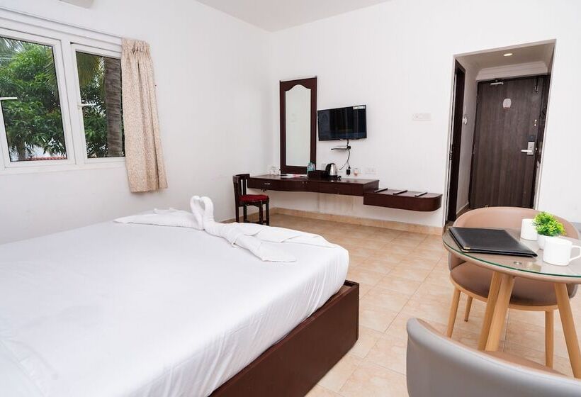 标准间, Shelter Beach Resort