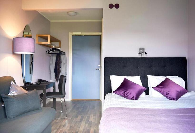 Standard-huone, Surte