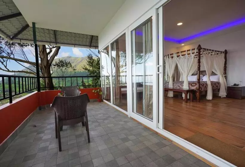 Deluxe Suite, Tea Valley Resort, Munnar
