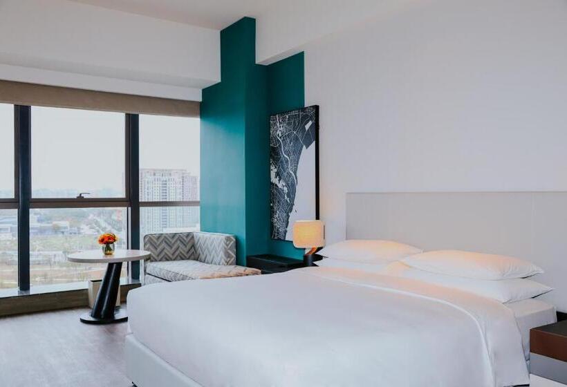 اتاق استاندارد با تخت بزرگ, Hyatt Centric Lakeside Ningbo