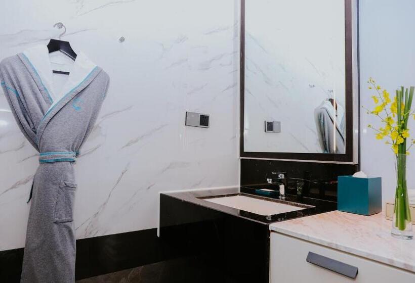 غرفة قياسية سرير كينج, Hyatt Centric Lakeside Ningbo