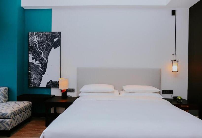 غرفة قياسية سرير كينج, Hyatt Centric Lakeside Ningbo