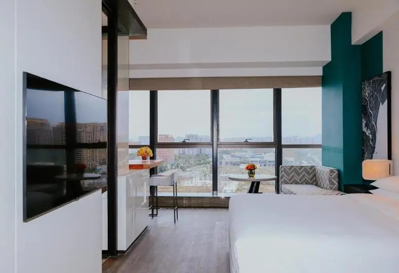 キングサイズベッドのスタンダードルーム, Hyatt Centric Lakeside Ningbo