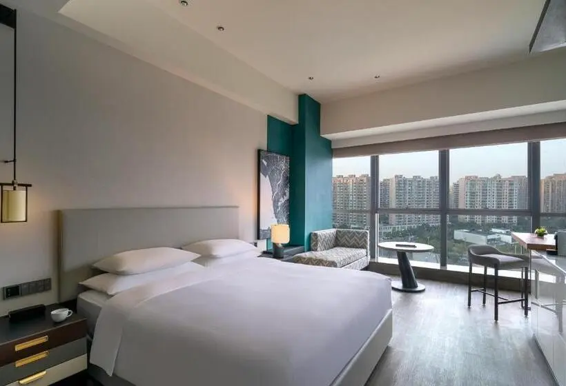 キングサイズベッドのスタンダードルーム, Hyatt Centric Lakeside Ningbo