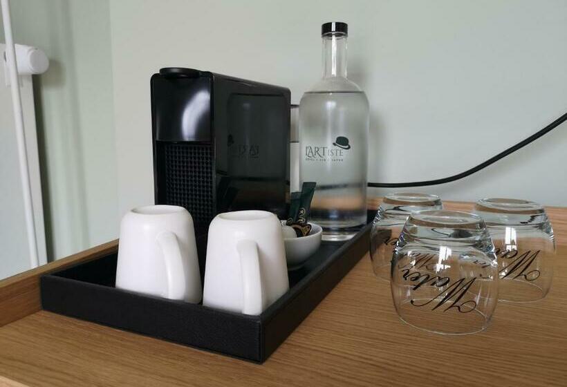 ファミリールーム, L Artiste