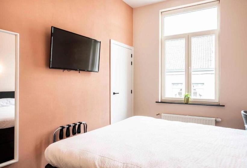 デラックスルーム, L Artiste