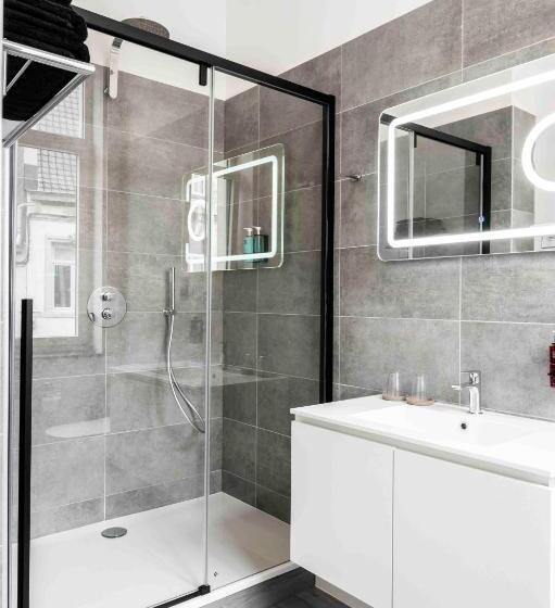 デラックスルーム, L Artiste