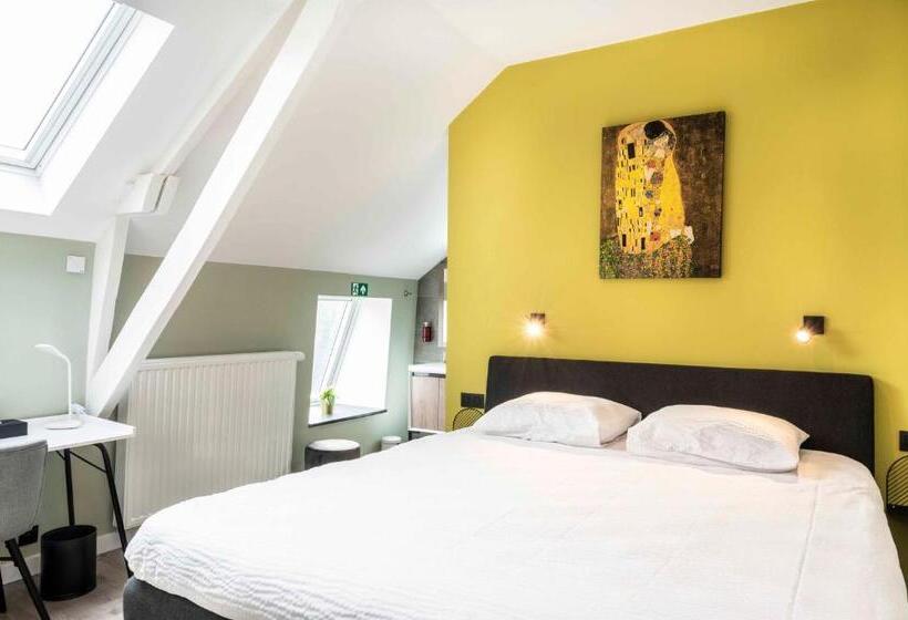 デラックスルーム, L Artiste