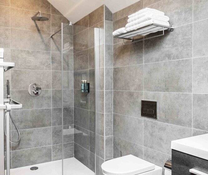 デラックスルーム, L Artiste