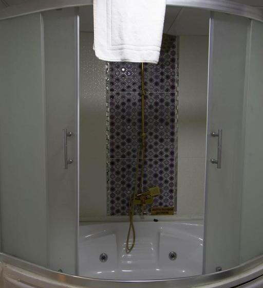 جناح مزود بجاكوزى, şirinyer Elit Residance Apart