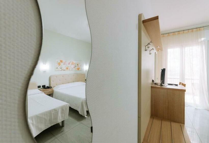 コンフォートトリプルルーム, Nicolaus Club La Giurlita