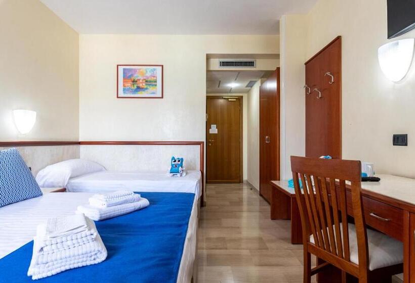 トリプルクラシックルーム, Nicolaus Club La Giurlita