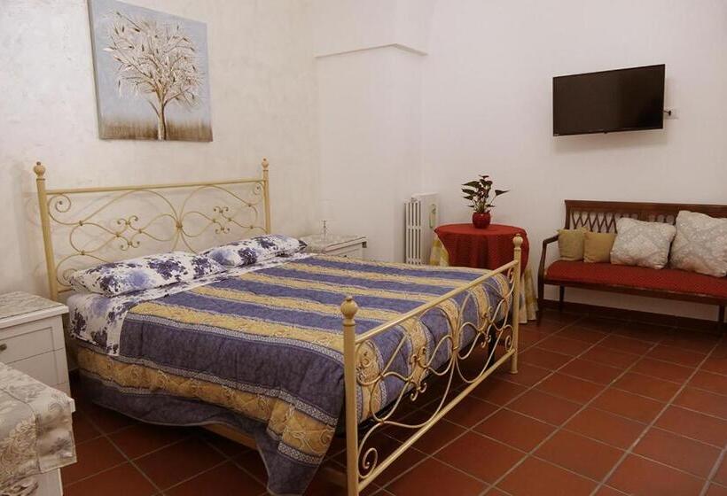 חדר סטנדרט לשלושה, B&b Amèsa