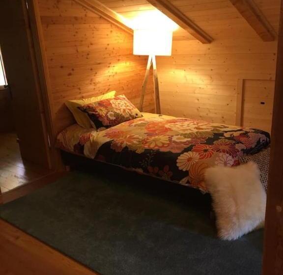 סוויטה נוף להרים, B&b Casa Peraria