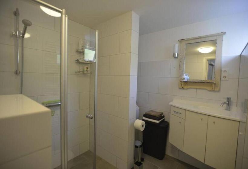 غرفة قياسية, Logies Op Dreef