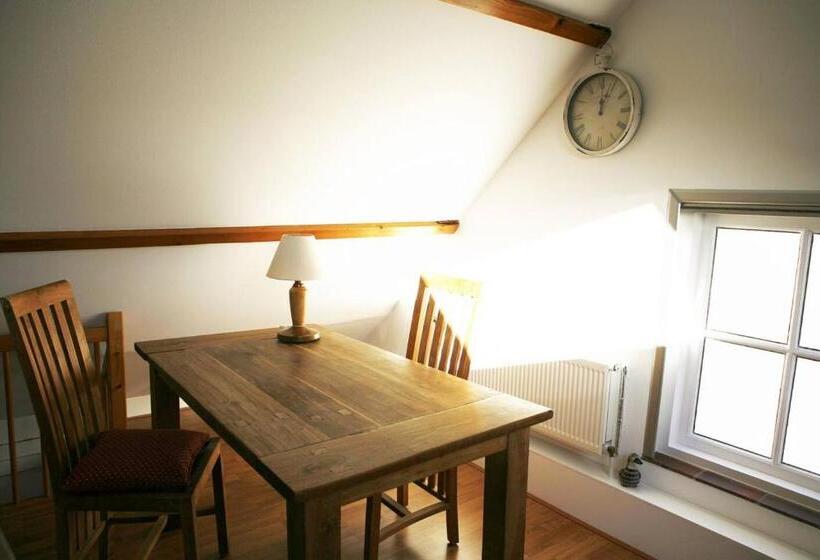 غرفة قياسية, Logies Op Dreef